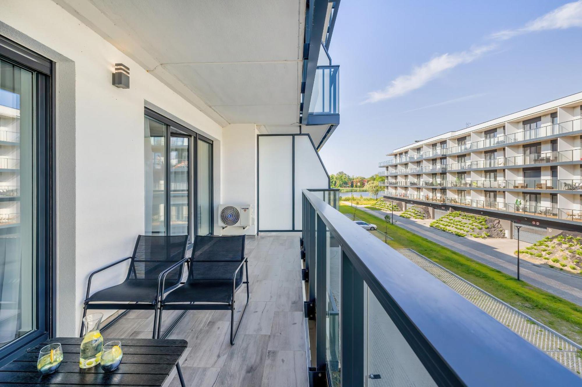 Exclusive Apartments Porta Mare Marina - Swimming Pool & Sauna By Renters Prestige Dziwnów Exteriör bild