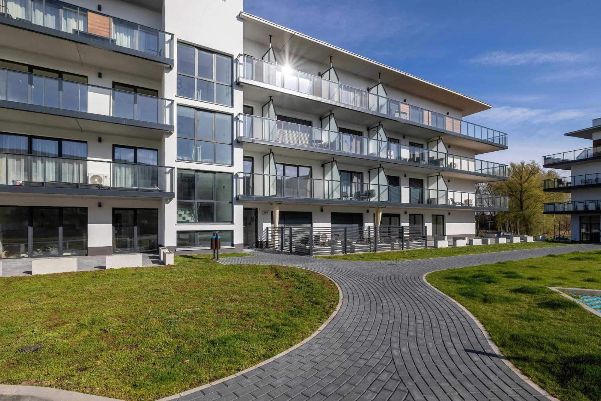 Exclusive Apartments Porta Mare Marina - Swimming Pool & Sauna By Renters Prestige Dziwnów Exteriör bild